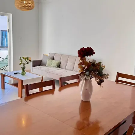 Casa Valente - T2 Com Piscina דירה טאווירה