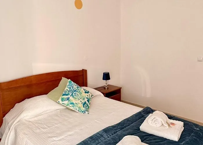 Casa Valente - T2 Com Piscina טאווירה